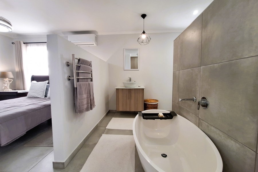 3 Bedroom Property for Sale in Lampiesbaai Western Cape